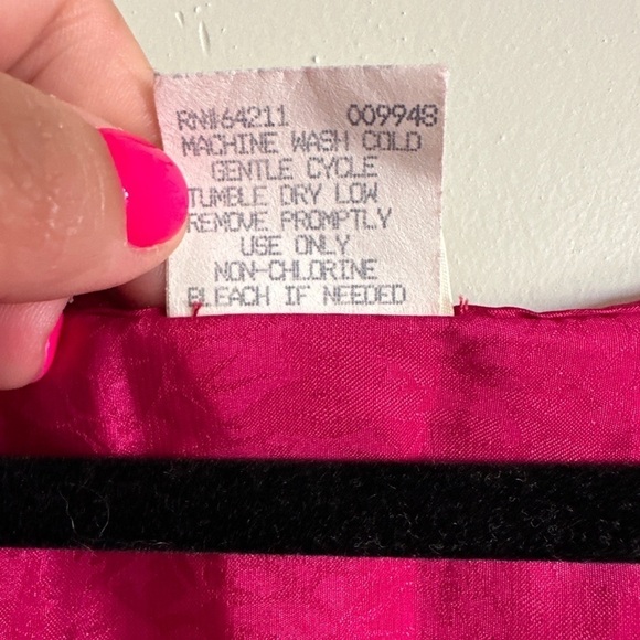 VTG California Miss hot pink nightgown flower detail size medium made in USA - Picture 7 of 8